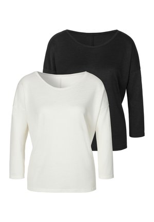 Zwei Langarmshirts: eines weiß und eines schwarz. Beide verfügen über eine lockere Passform, einen runden Ausschnitt und eine weiche Textur. Einfaches, einfarbiges Design.