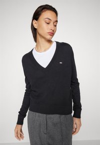Tommy Jeans ESSENTIAL VNECK - Maglione - black