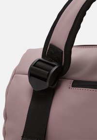 Even&Odd Bolsa de deporte - lilac