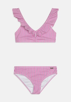 Lyserød og hvid stribet bikini med flæse-ærmer og klassisk skæring, lavet af letvægts badebeklædning.