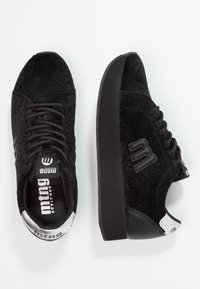 mtng Sneaker low - black