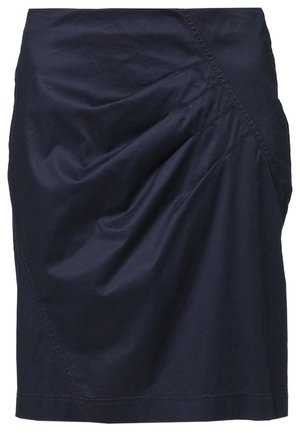 Granatowa spódnica z marszczonym drapowaniem, z dopasowanymi szwami i gładką, lekką tkaniną. Krótka długość z czystym wykończeniem.