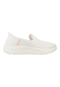 Scarpe bianche slip-on con una tomaia in rete traspirante, punta arrotondata e una suola leggera con accenti testurizzati. Ideali per l'abbigliamento casual.