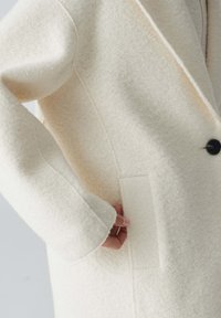 OPUS HANNIE - Klassischer Mantel - soft cream