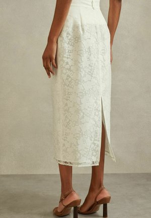 Reiss REGULAR FIT - DENVA BURNOUT FLORAL MIDI  - Zīmuļsvārki - ivory