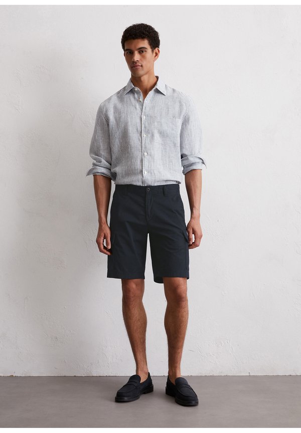 RESO REGULAR FIT CARGO POCKETS - Shorts3