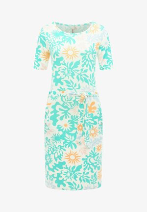 Biała sukienka o długości do kolan, z krótkimi rękawami, bocznymi kieszeniami, paskiem oraz abstrakcyjnym kwiatowym wzorem w kolorach turkusowym, pomarańczowym i jasnoniebieskim.