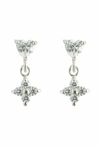 Orecchini d'argento con un cima a forma di cuore decorata con una pietra preziosa trasparente e un design pendente caratterizzato da un bouquet floreale di piccole pietre preziose trasparenti.