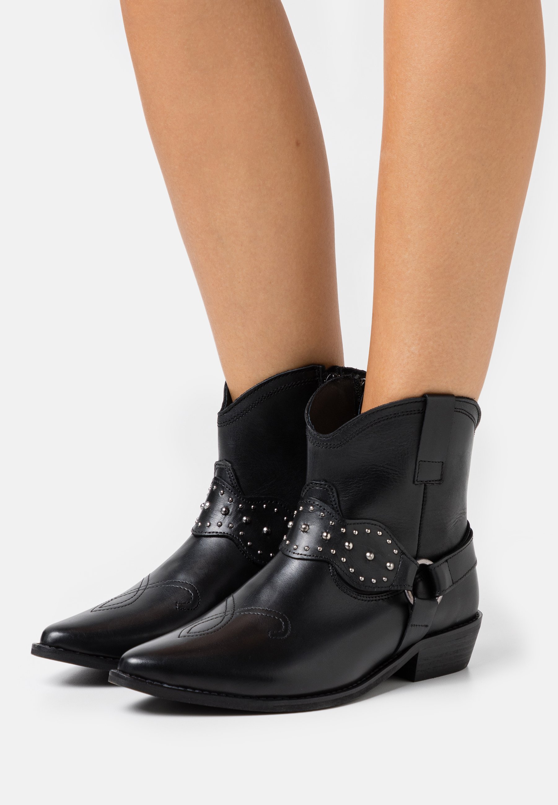 topshop axe boots