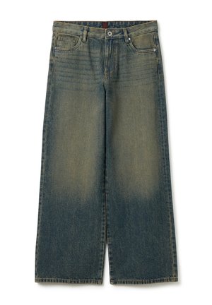Wijdvallende jeans, mediumblauwe denim, licht vervaagd met een gladde textuur, voorzien van een traditionele knoopsluiting en zakken aan elke kant.