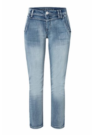 Hellblaue Denim-Jeans mit geradem Bein, fünf Taschen und sichtbaren Steppdetails. Der Stoff hat eine weiche Textur und leichte Verwaschungen.