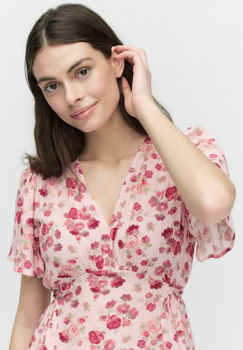 Dobber GRACY FLORAL DRESS - Day dress - pink flower/light pink - Zalando