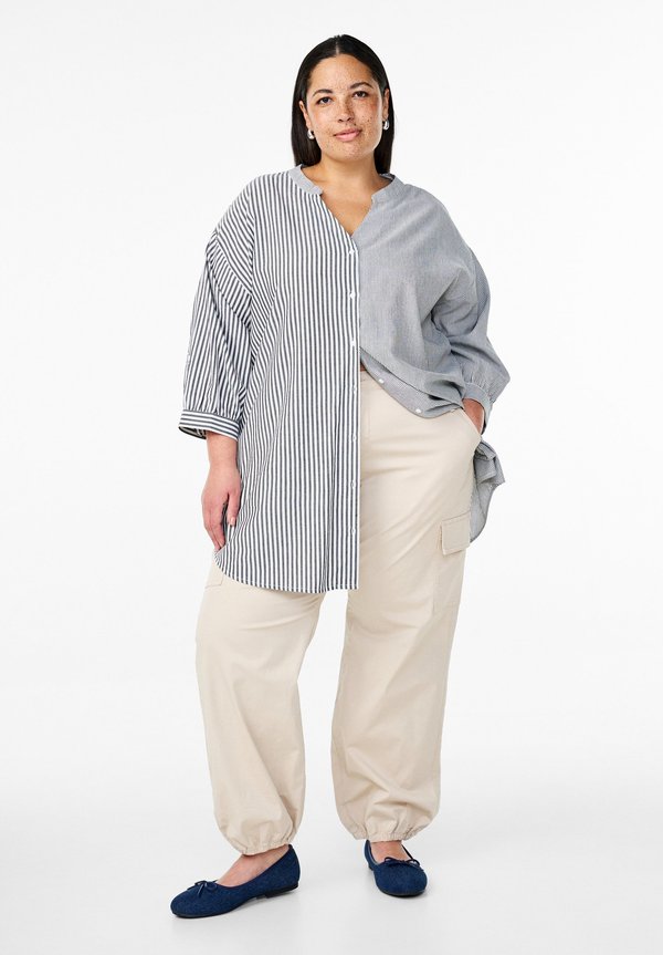 MIT HOHER TAILLE - Cargohose - pumice stone