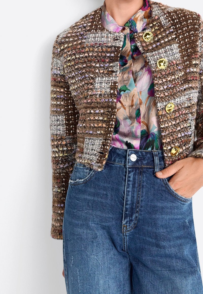 Rich & Royal Blazer - brown