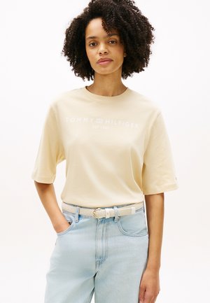 Tommy Hilfiger, LOGO JERSEY RELAXED CREW NECK T-SHIRT - Μπλουζάκι με στάμπα - country ivory