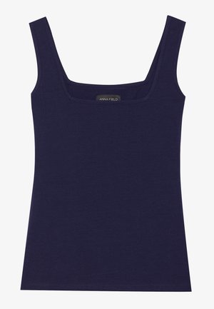 Marineblauw mouwloos topje van zachte stof met een vierkante halslijn, met strakke lijnen en zonder zichtbare patronen of versieringen.