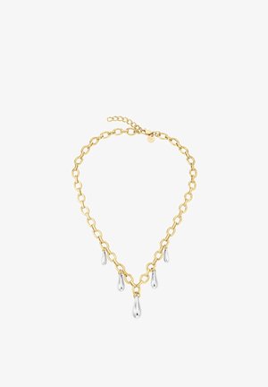 Collier chaîne en or orné de plusieurs pendentifs en forme de goutte d'argent, avec une fermeture sécurisée et une chaîne d'extension pour une longueur ajustable.