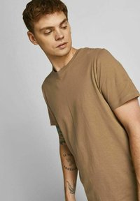 Jack & Jones JJE TEE  O-NECK  - T-shirt - bas - malt ball