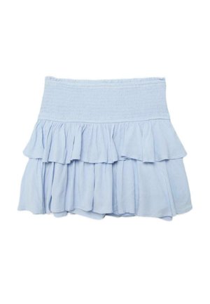 Jasnoniebieska plisowana mini spódnica z marszczoną gumką w pasie i falbanami z miękkiego, lejącego się materiału.