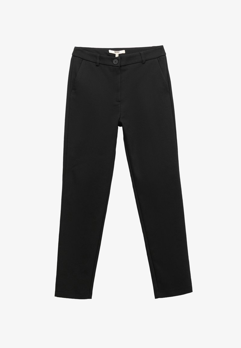 Pantalons noirs ajustés en tissu doux. Comprend un devant à bouton, des passants de ceinture et des poches latérales. Coupe slim avec des jambes fuselées.