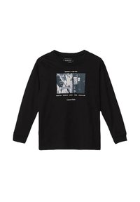 T-shirt nera a maniche lunghe con stampa grafica che raffigura i quartieri di New York, dotata di collo giro e polsini a coste.