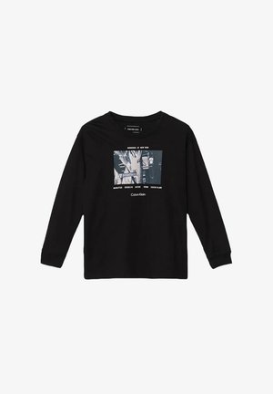 T-shirt nera a maniche lunghe con stampa grafica che raffigura i quartieri di New York, dotata di collo giro e polsini a coste.
