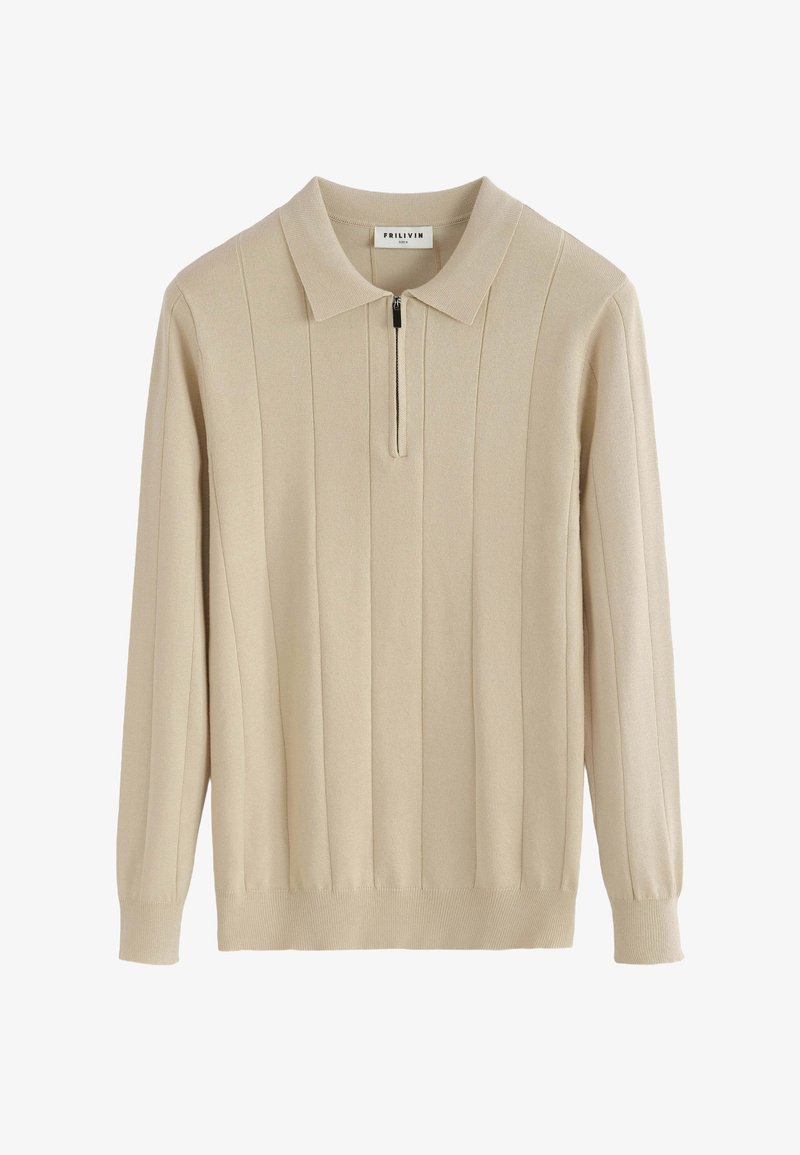 Pull beige en matière tricotée avec un col et une courte fermeture éclair. Présente une texture côtelée verticale et des poignets ajustés.