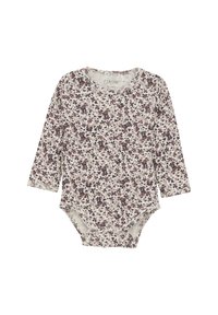 Langærmet baby bodystocking i blød, ribbet stof med en cremet baggrund og et lille lilla blomstermønster samt rund halsudskæring.