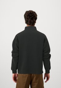 Rip Curl QUEST ZIP CREW UNISEX - Sweatshirt - black