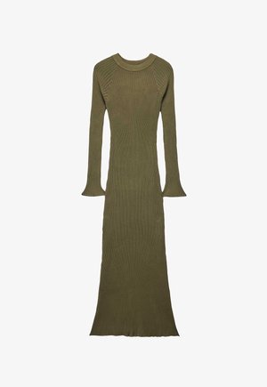 Garš olīvu zaļš ribojuma trikotāžas kleita ar garām zvīņveida piedurknēm un pieguļošu siluetu.