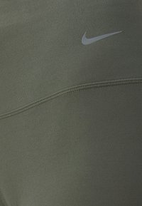 Nike Performance Leggings - khaki