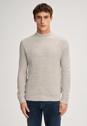 - Sweter