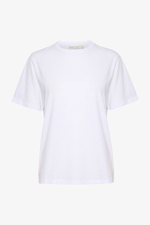 Maglietta bianca a maniche corte con scollo a girocollo, vestibilità rilassata, realizzata in tessuto liscio, esposta su sfondo bianco.