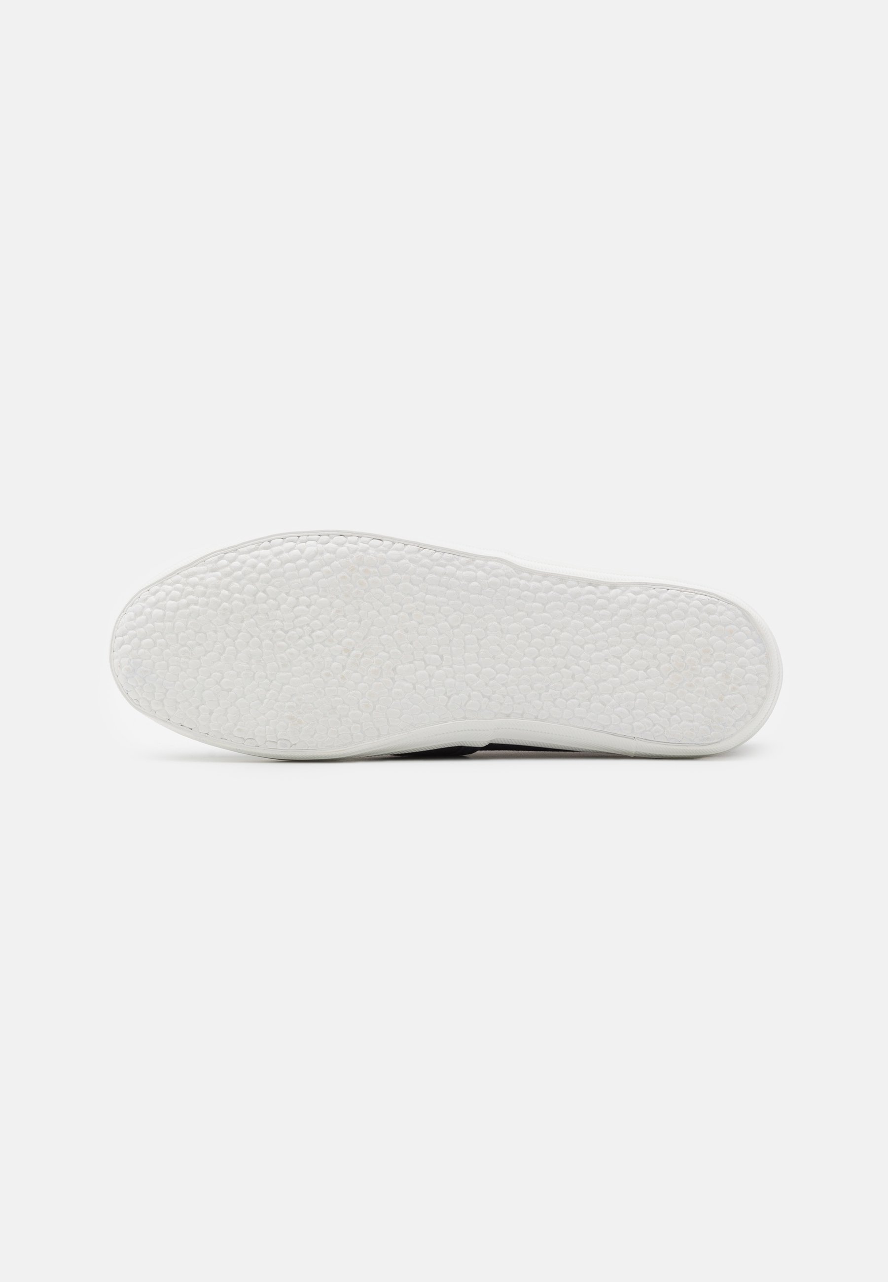 Femme Baskets basses Femme Baskets basses