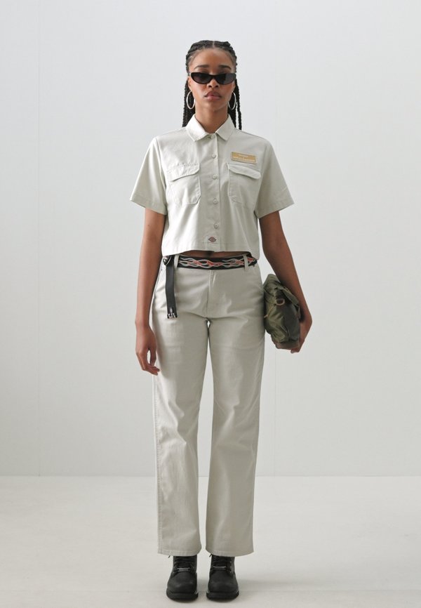 W DICKIES X HD CROP WORK SHIRT - Button-down blouse - silver birch3