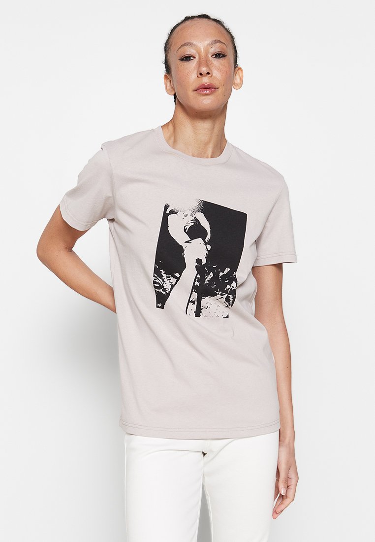 Diesel T-shirt print roze