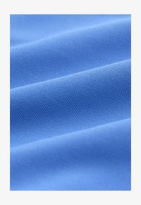 Atlasīts, cornflower blue