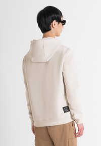 Antony Morato BLEND WITH FLOCK AND MATT PLASTIC PRINT - Felpa - paper