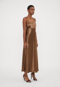 Max Mara Leisure BADEN - Společenské šaty - cioccolato