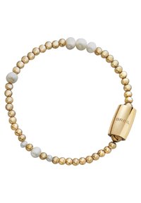 Goldfarbener Perlenarmband mit abwechselnd glänzenden goldenen und weißen Perlen. Auffälliger metallischer Verschluss, graviert mit "BREIL" und glatter Textur.