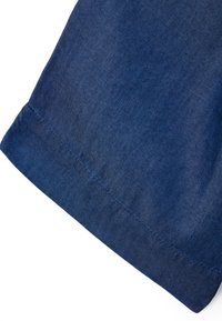 Thumbnail Image 4