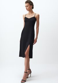 Jimmy Key MIDI WITH STRAPS AND FLAT SLITS - Jurk - black