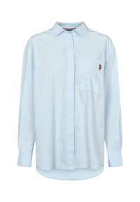 Chemise à manches longues à rayures verticales bleu clair et blanc avec col et poche poitrine affichant une petite figure brodée.