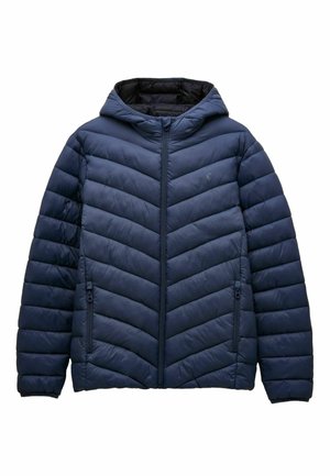 Marineblauer Daunenjacke mit Chevron-Muster, Kapuze, durchgehendem Reißverschluss und zwei seitlichen Reißverschluss-Taschen. Hergestellt aus gestepptem, leichtem Material.