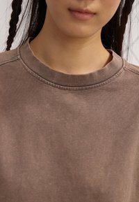 YOURTURN UNISEX - Triko s potiskem - dark grey