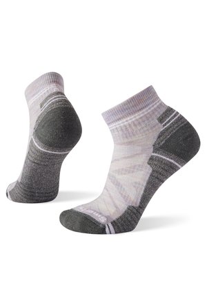 HIKE LIGHT CUSHION ANKLE - Sports socks - purple eclipse