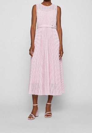BOSS Cocktailkleid/festliches Kleid - pink