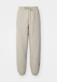 Não selecionado, desert sand