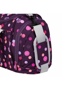 McNeill SESIA - Holdall - ruby