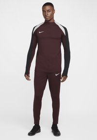 Nike Performance STRIKE DRILL TOP - Majica z dolgimi rokavi - burgundy crush black wolf grey wolf grey